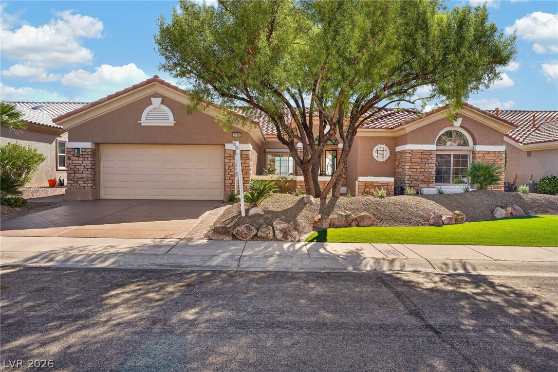 2108 Hot Oak Ridge Street Las Vegas NV 89134