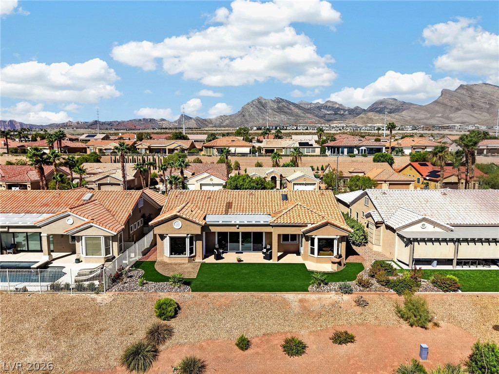 2108 Hot Oak Ridge Street Las Vegas NV 89134
