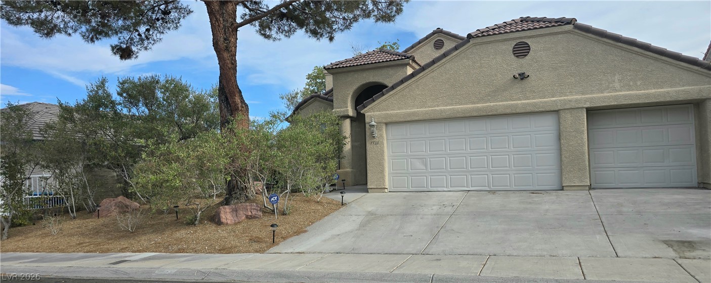 7733 Bentonite Drive Las Vegas NV 89128