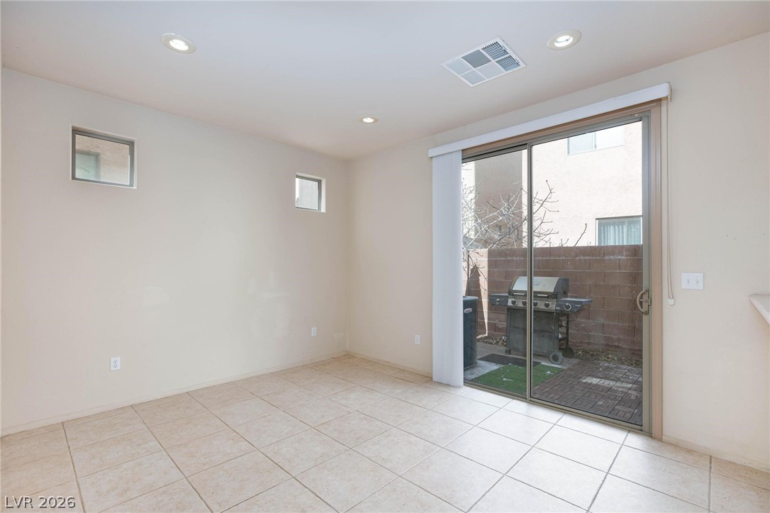 9748 Villa Lorena Avenue Las Vegas NV 89147