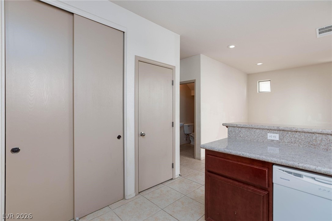 9748 Villa Lorena Avenue Las Vegas NV 89147