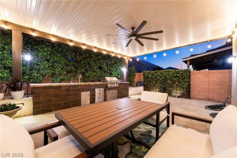 10130 Cache River Court Las Vegas NV 89141