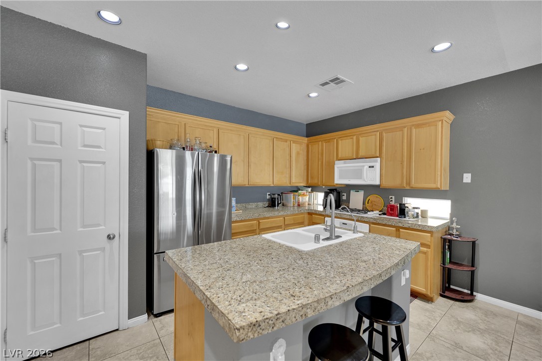 8343 Cambridge Grove Street Las Vegas NV 89139