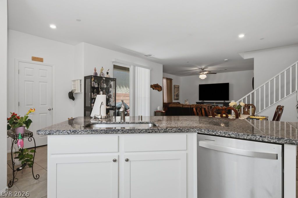 1371 Graphite Avenue Henderson NV 89002