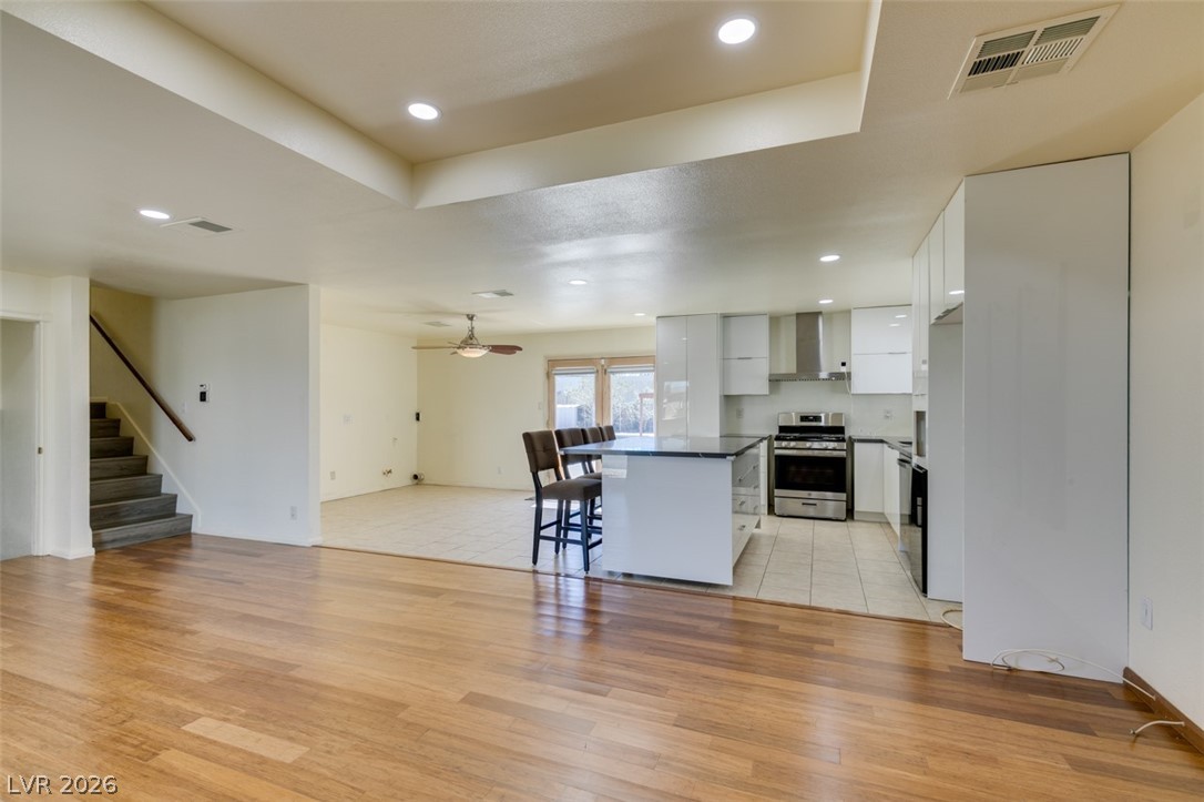 6521 Mecham Avenue Las Vegas NV 89107