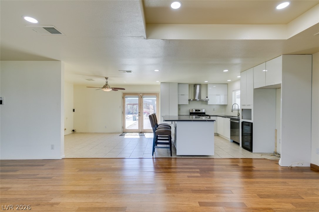 6521 Mecham Avenue Las Vegas NV 89107