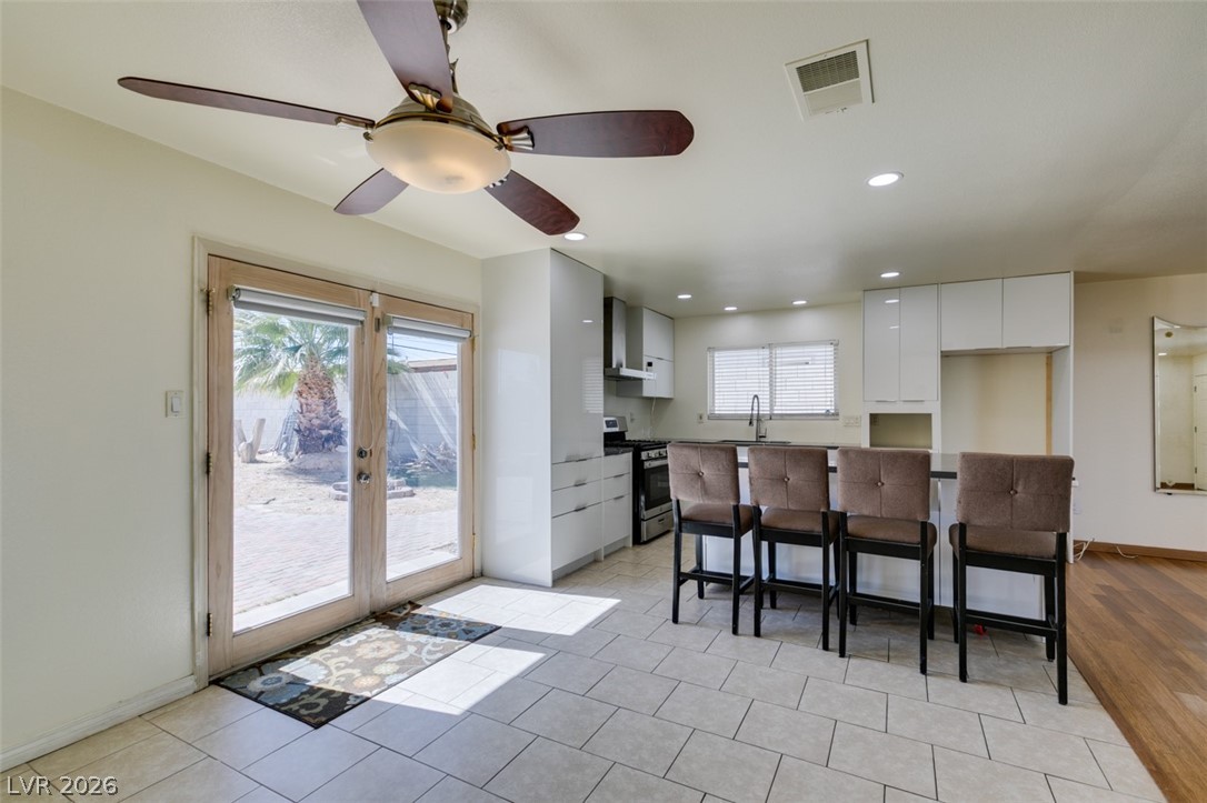 6521 Mecham Avenue Las Vegas NV 89107