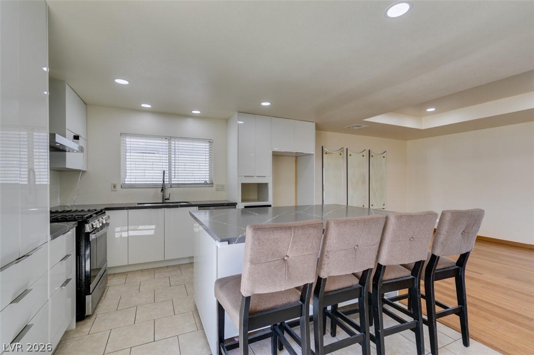 6521 Mecham Avenue Las Vegas NV 89107