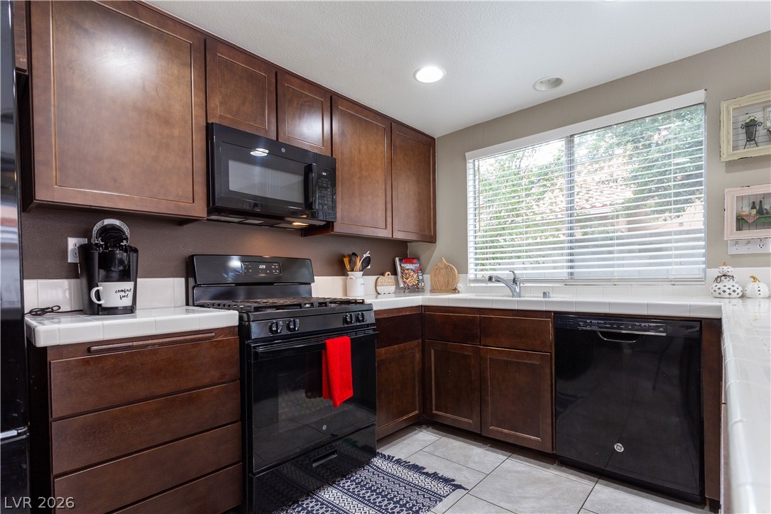 1316 Grey Hunter Drive North Las Vegas NV 89031