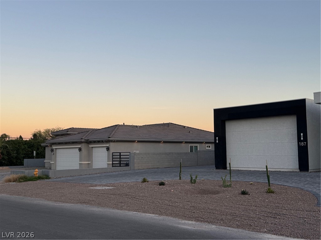 197 East Shelbourne Avenue Las Vegas NV 89123