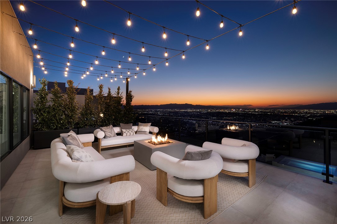 527 Overlook Rim Drive Henderson NV 89012