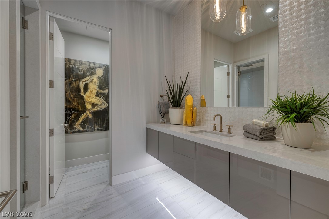527 Overlook Rim Drive Henderson NV 89012