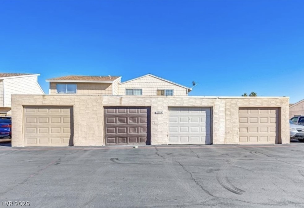 5128 Garden Lane D Las Vegas NV 89119