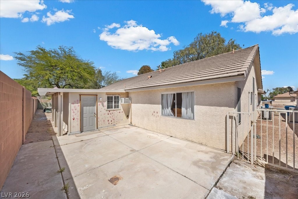 2821 Porcupine Flat Street Las Vegas NV 89108