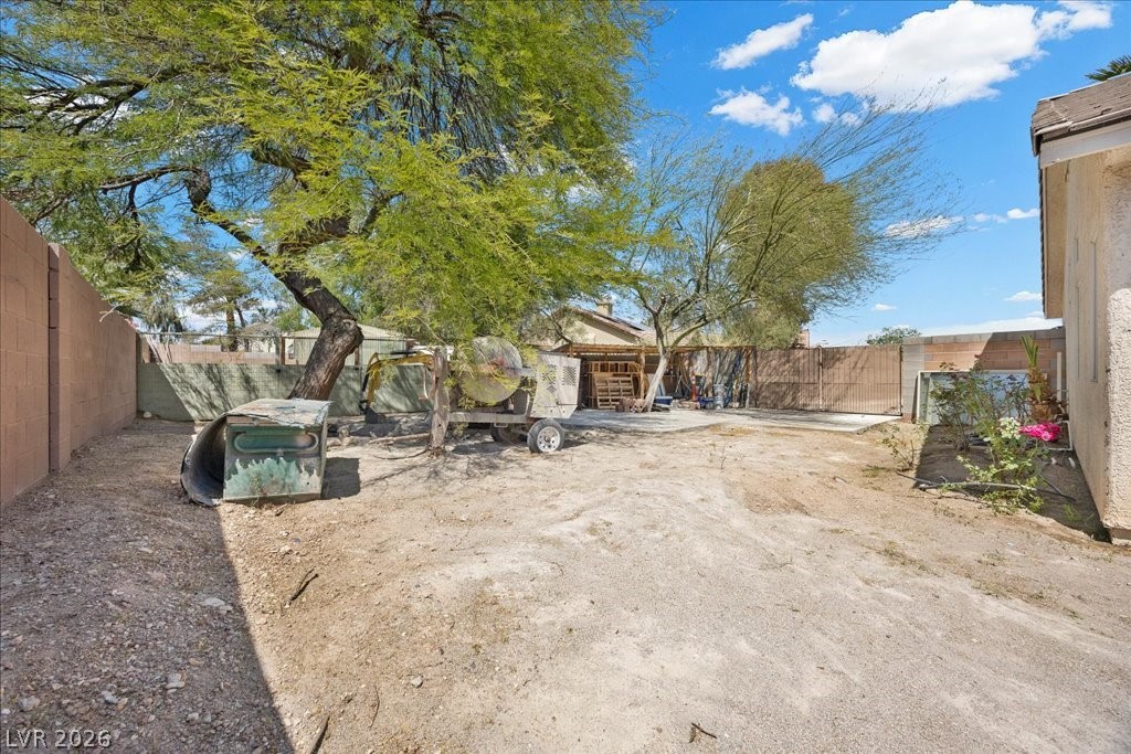 2821 Porcupine Flat Street Las Vegas NV 89108