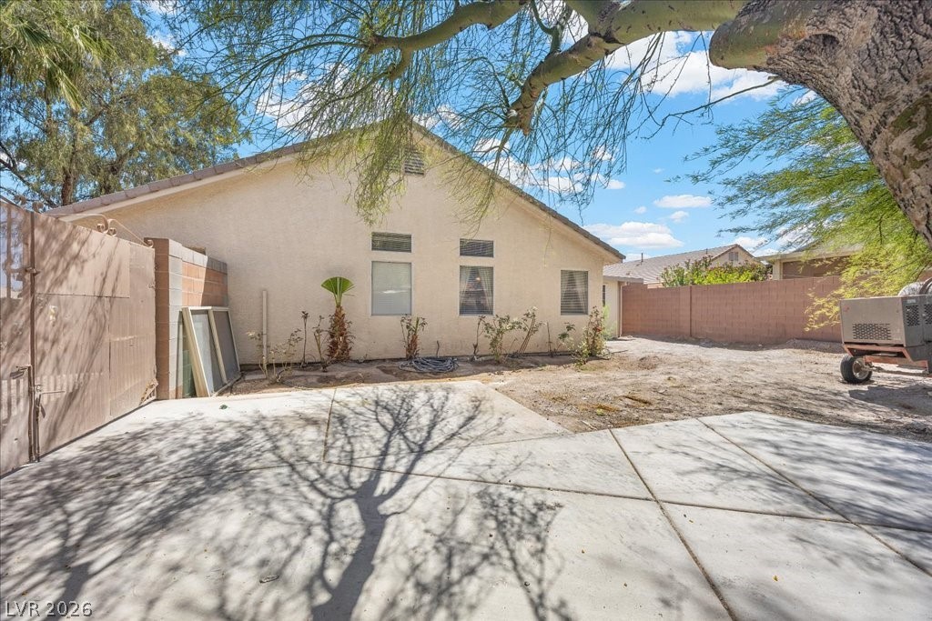 2821 Porcupine Flat Street Las Vegas NV 89108