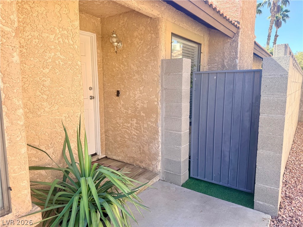 6408 Deadwood Road Las Vegas NV 89108