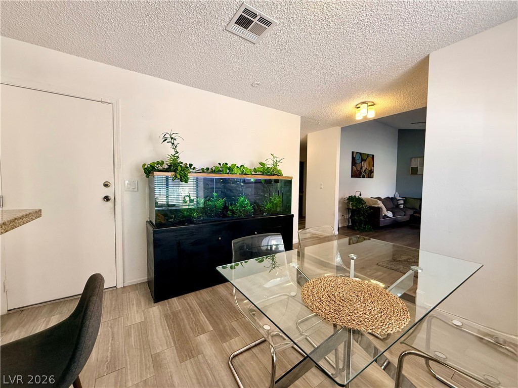 6408 Deadwood Road Las Vegas NV 89108