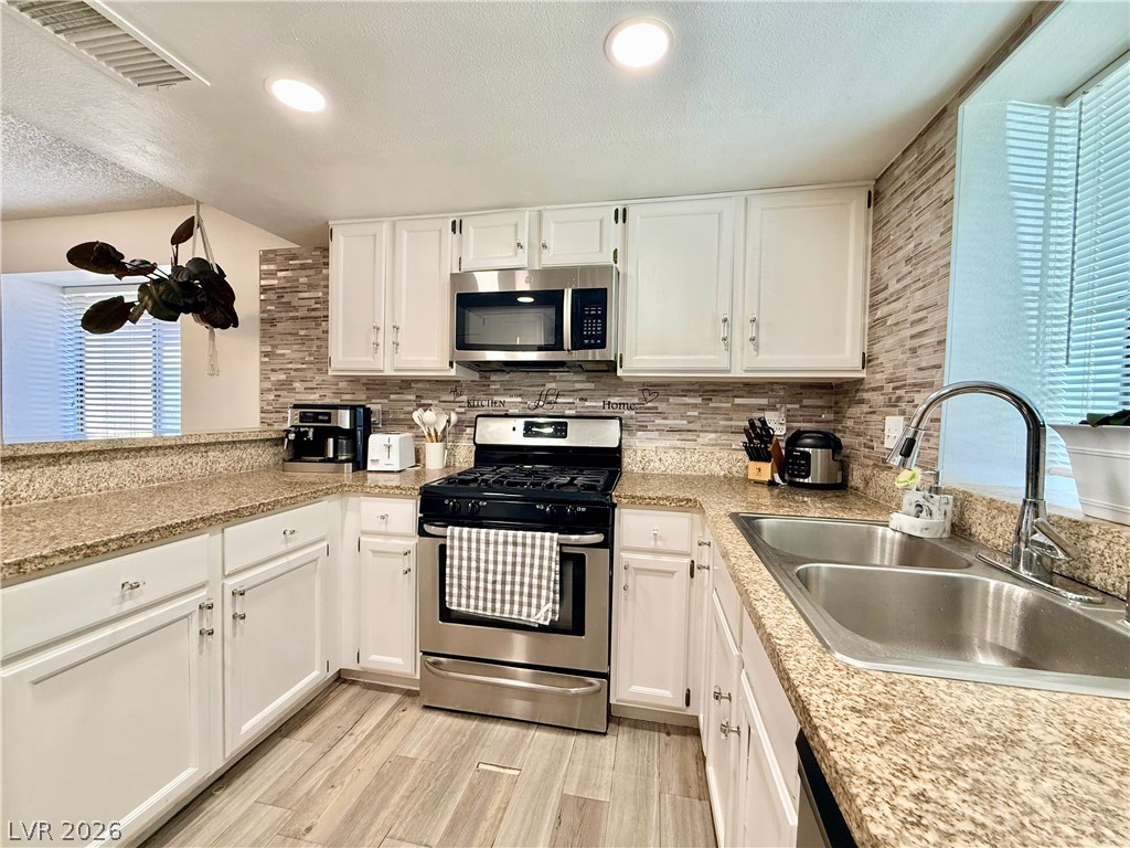 6408 Deadwood Road Las Vegas NV 89108