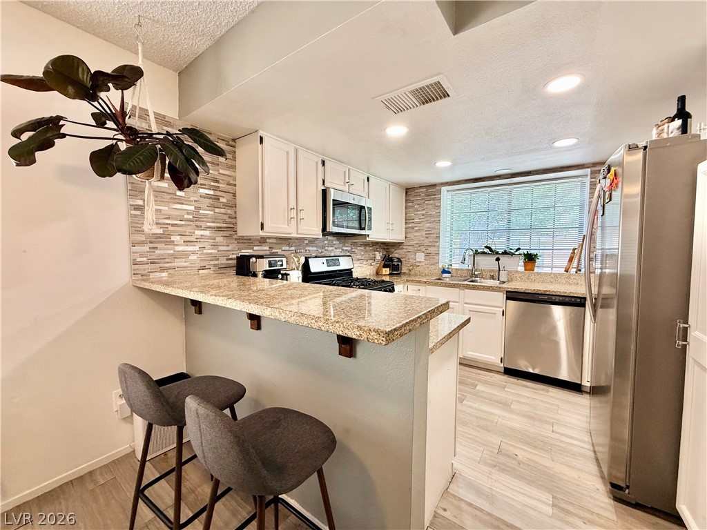 6408 Deadwood Road Las Vegas NV 89108
