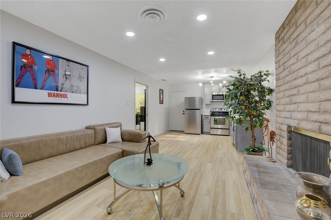 4273 Hazelcrest Drive Las Vegas NV 89121
