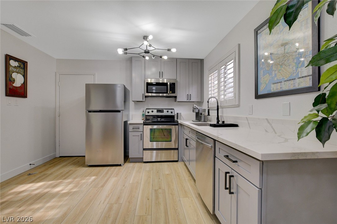 4273 Hazelcrest Drive Las Vegas NV 89121