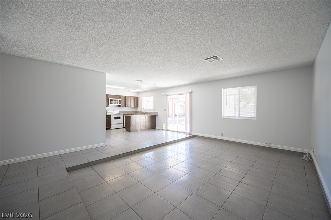 5142 Tahnee Drive Las Vegas NV 89122