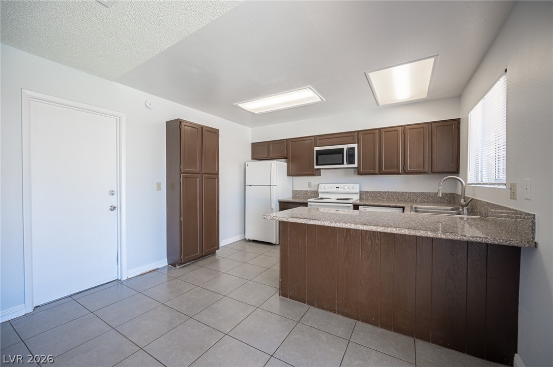5142 Tahnee Drive Las Vegas NV 89122