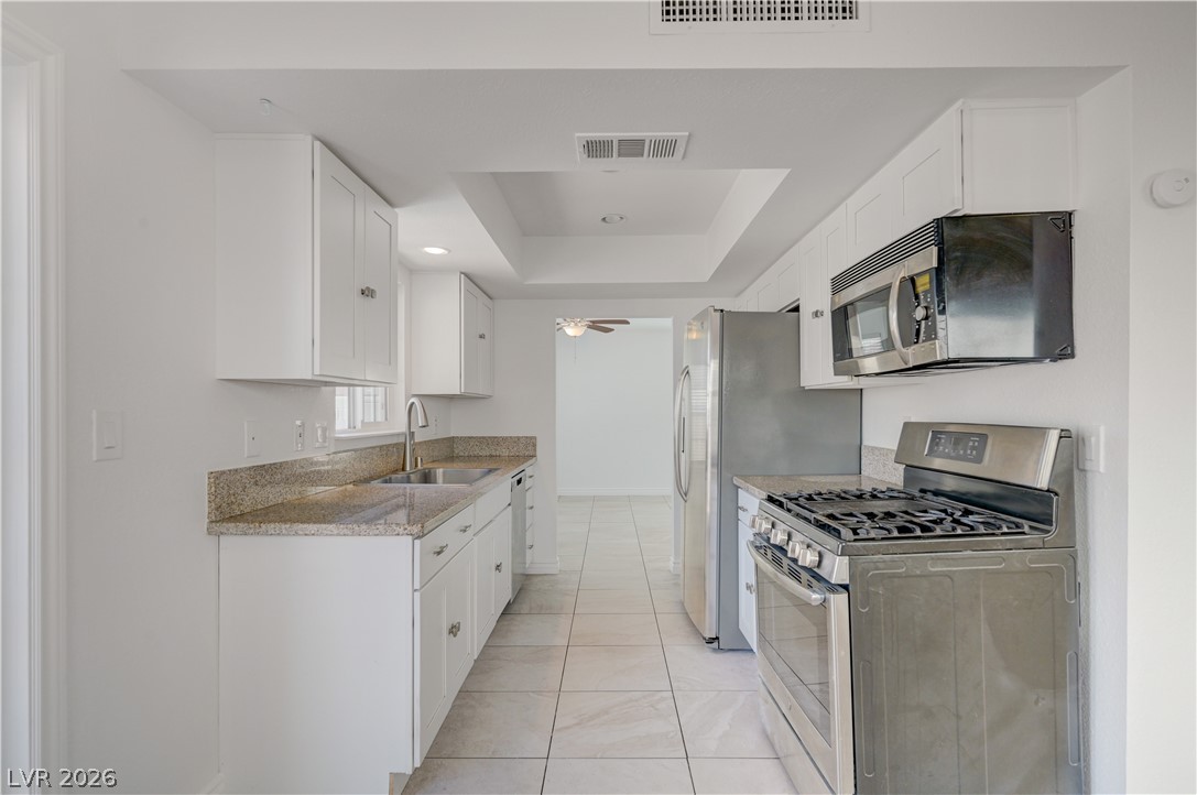 6348 Copperfield Avenue Las Vegas NV 89108
