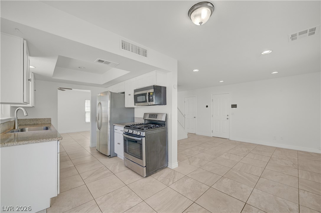6348 Copperfield Avenue Las Vegas NV 89108
