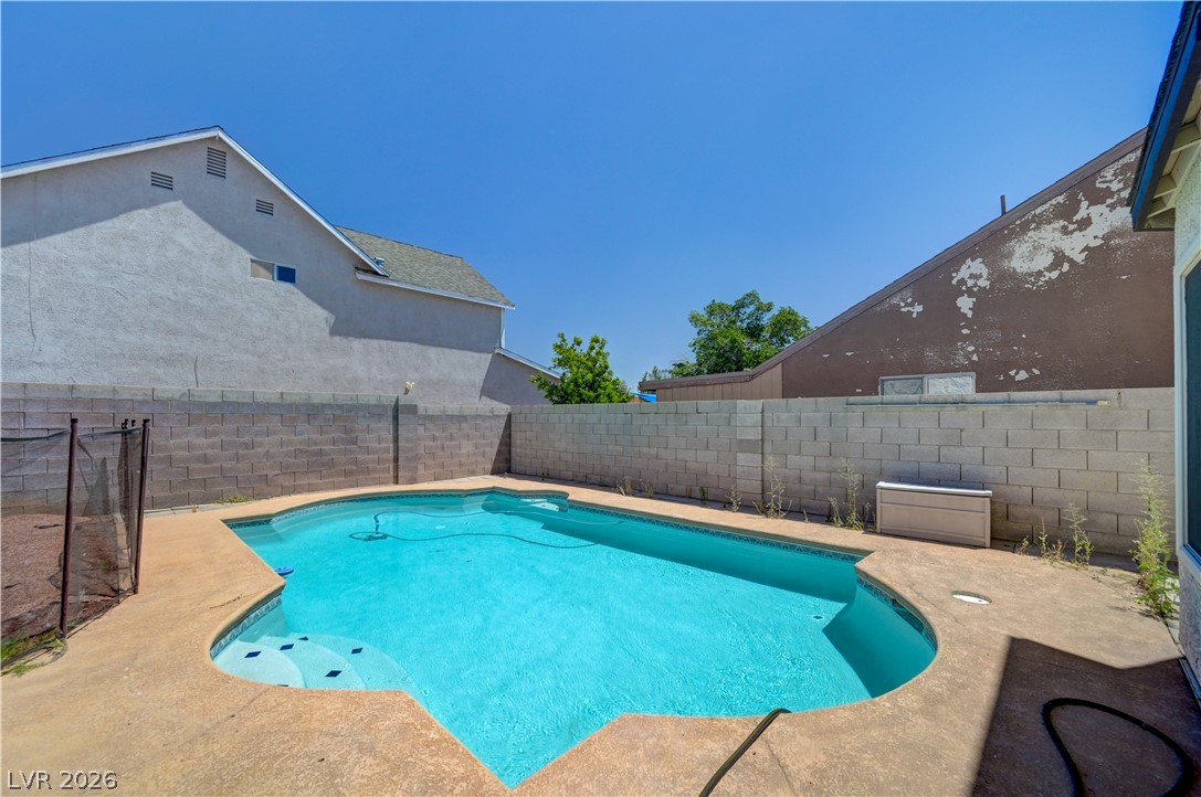 6348 Copperfield Avenue Las Vegas NV 89108
