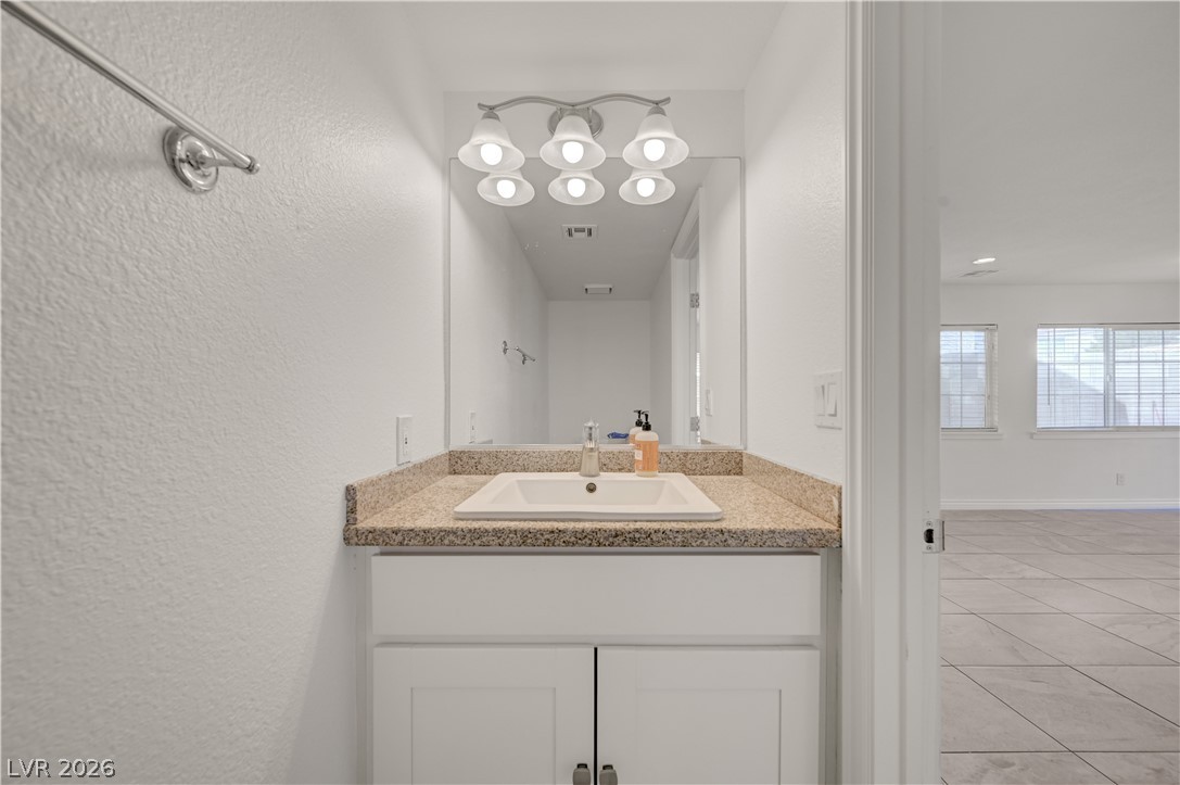 6348 Copperfield Avenue Las Vegas NV 89108