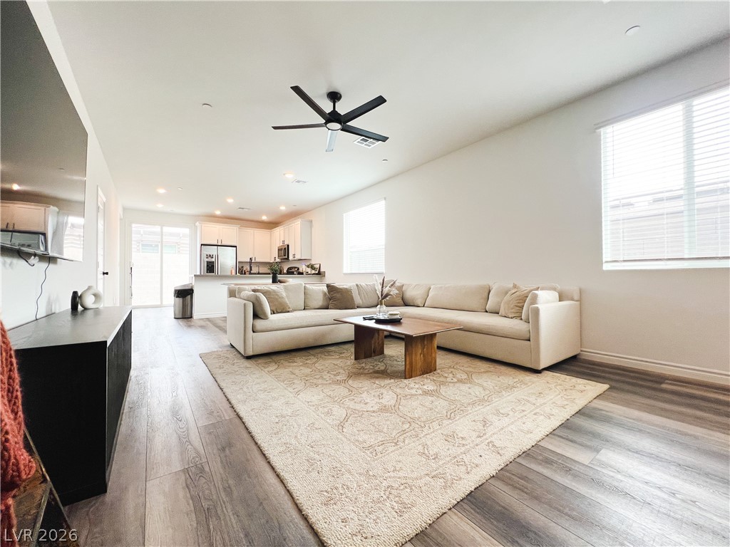 9482 Noble Fir Ridge Avenue Las Vegas NV 89143