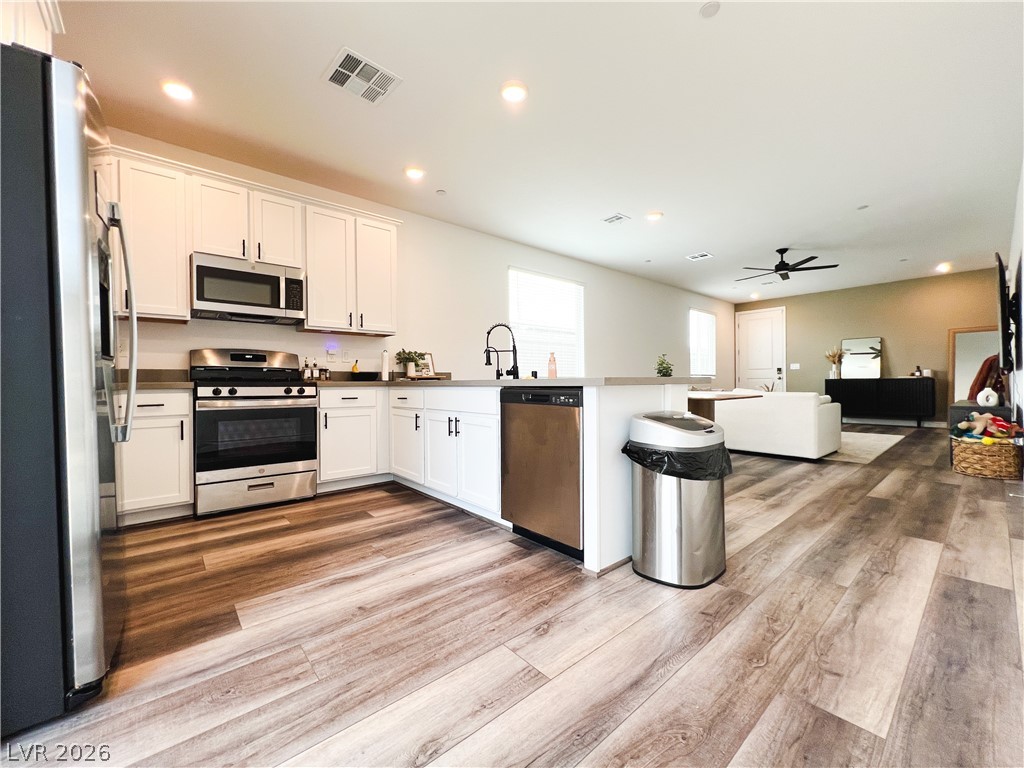 9482 Noble Fir Ridge Avenue Las Vegas NV 89143