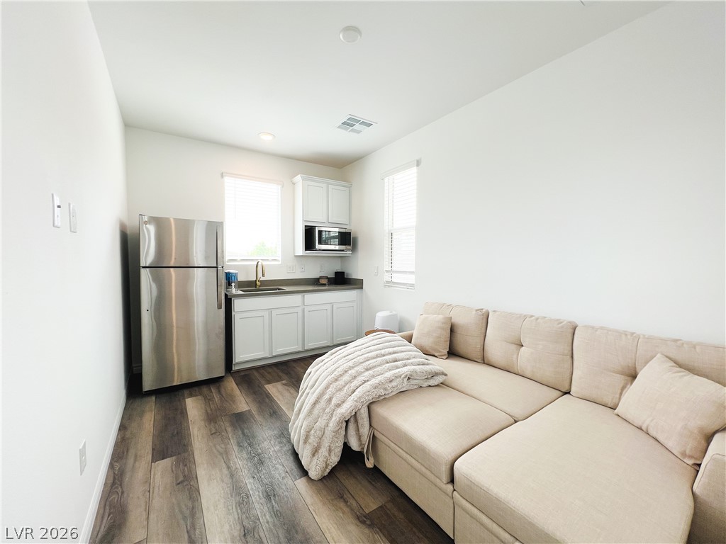 9482 Noble Fir Ridge Avenue Las Vegas NV 89143