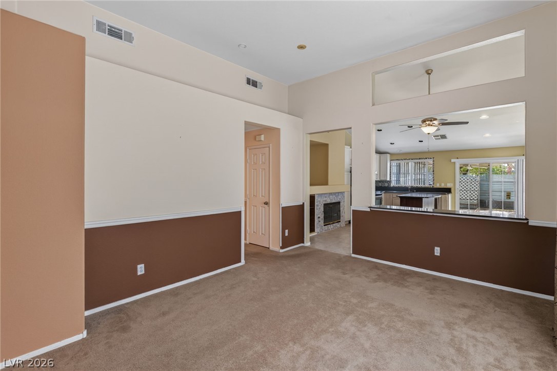 4566 New Dupell Way Las Vegas NV 89147