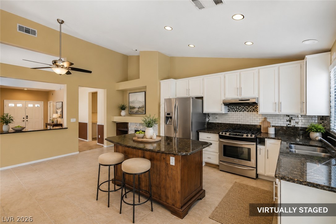 4566 New Dupell Way Las Vegas NV 89147