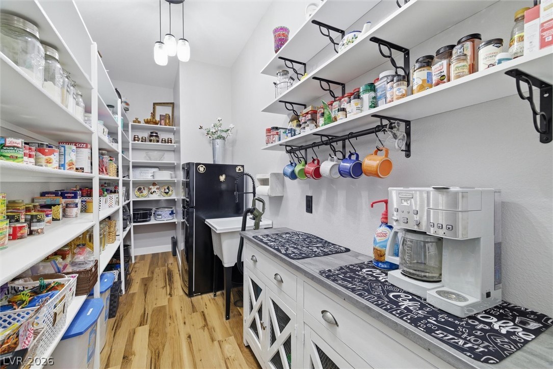 601 North Helen Street Pahrump NV 89060