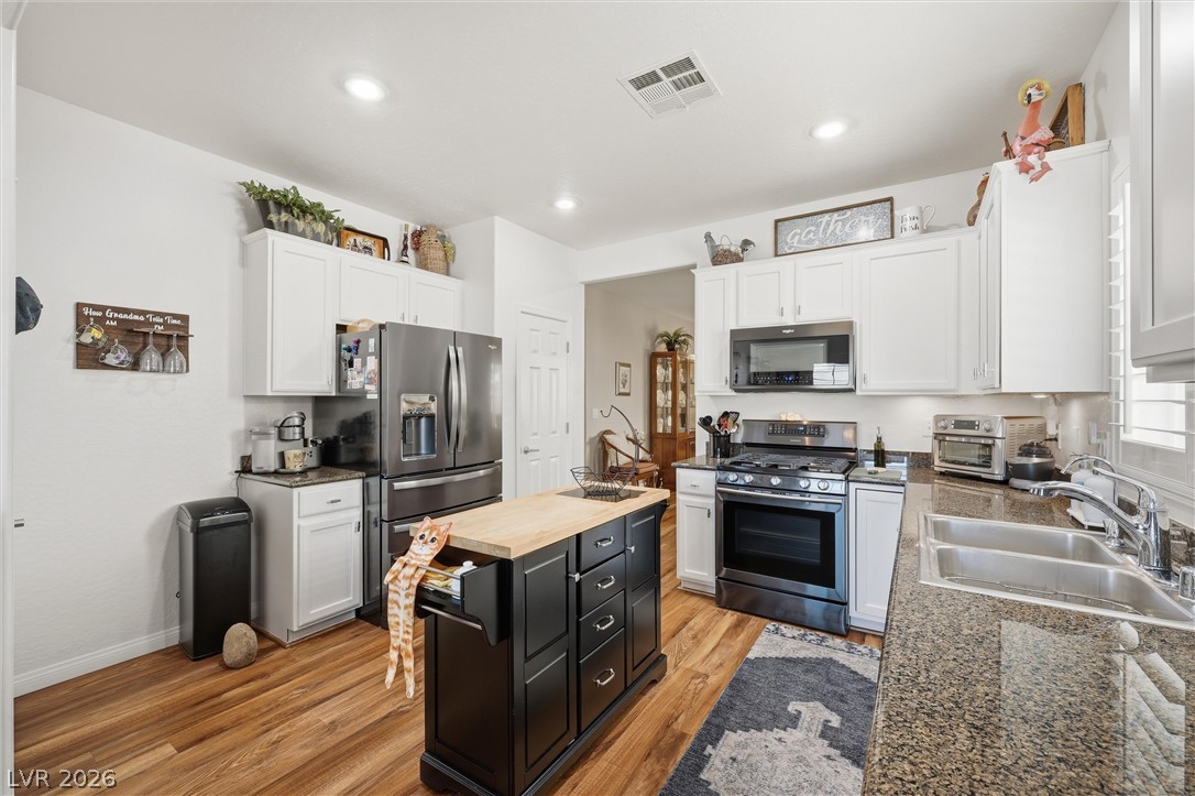 2373 Desert Sparrow Avenue North Las Vegas NV 89084