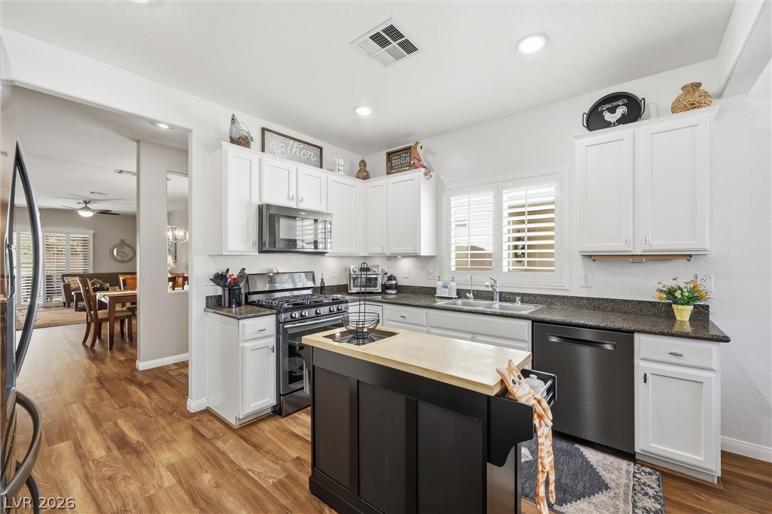 2373 Desert Sparrow Avenue North Las Vegas NV 89084