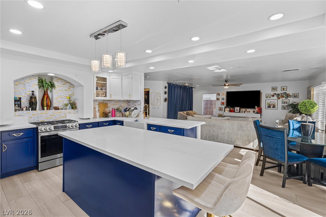 8086 Avalon Island Street Las Vegas NV 89139