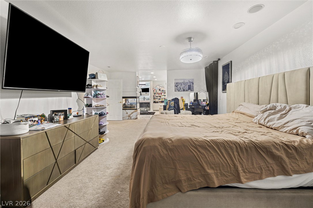 8086 Avalon Island Street Las Vegas NV 89139