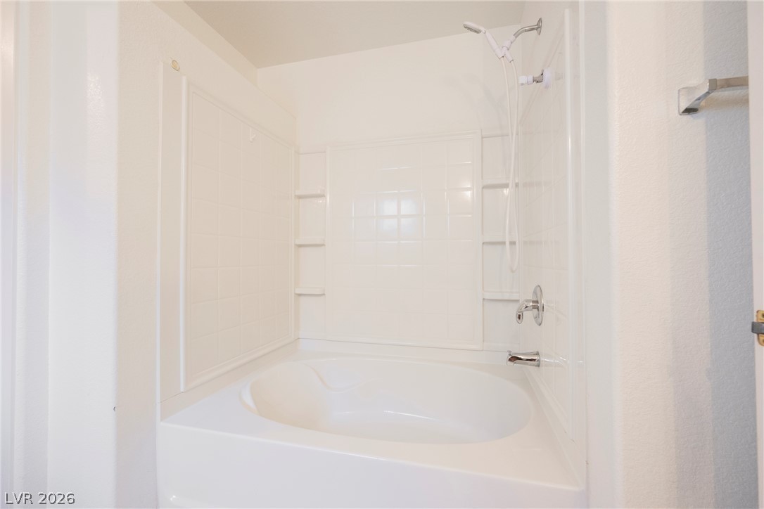 9525 Michelle Falls Avenue Las Vegas NV 89149
