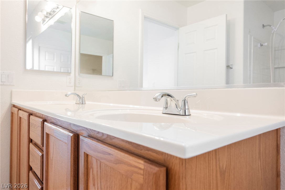 9525 Michelle Falls Avenue Las Vegas NV 89149