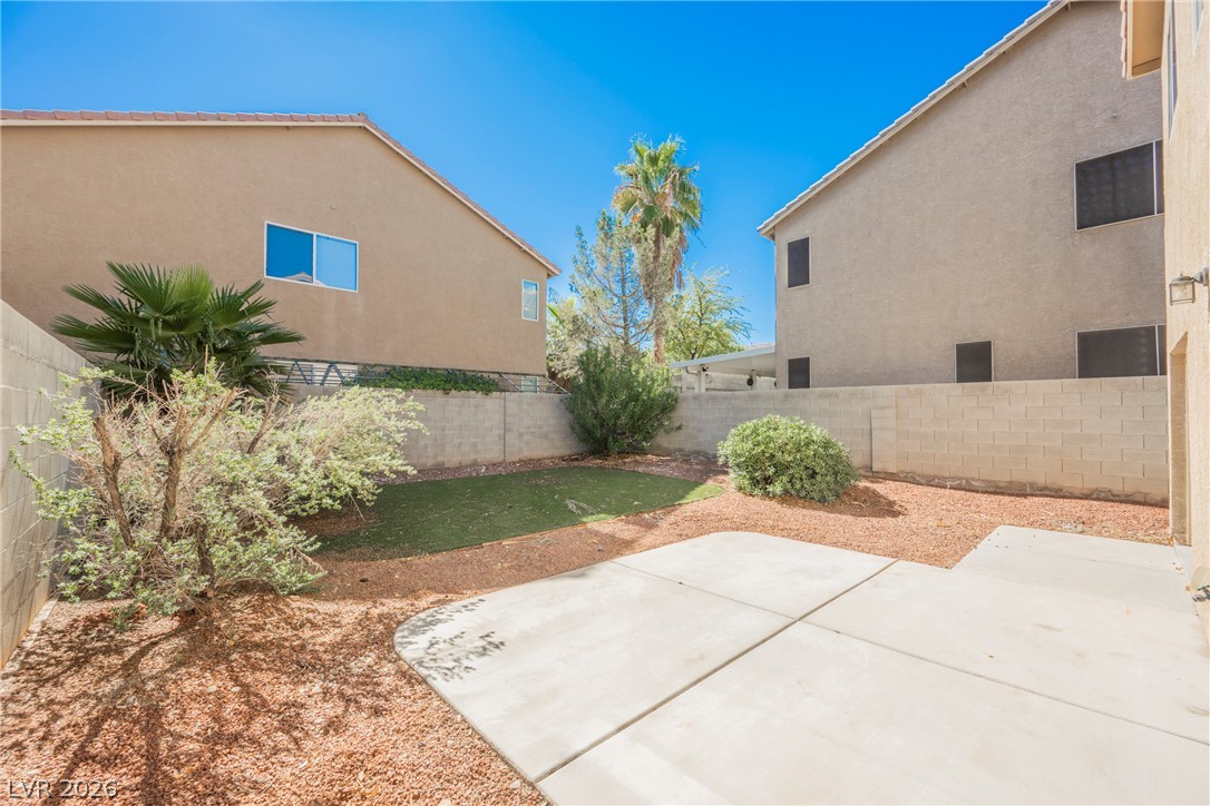 9525 Michelle Falls Avenue Las Vegas NV 89149