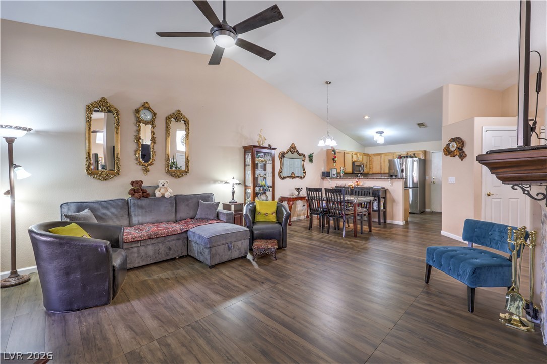 9708 Devenish Avenue 101 Las Vegas NV 89129