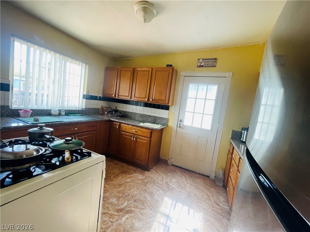 3708 Waikiki Avenue Las Vegas NV 89104