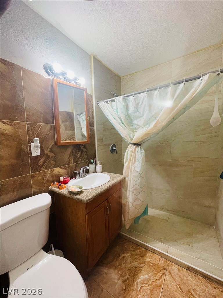 3708 Waikiki Avenue Las Vegas NV 89104