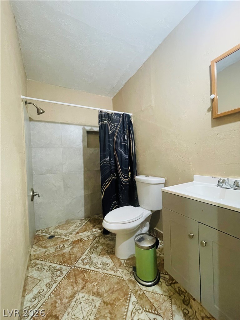 3708 Waikiki Avenue Las Vegas NV 89104