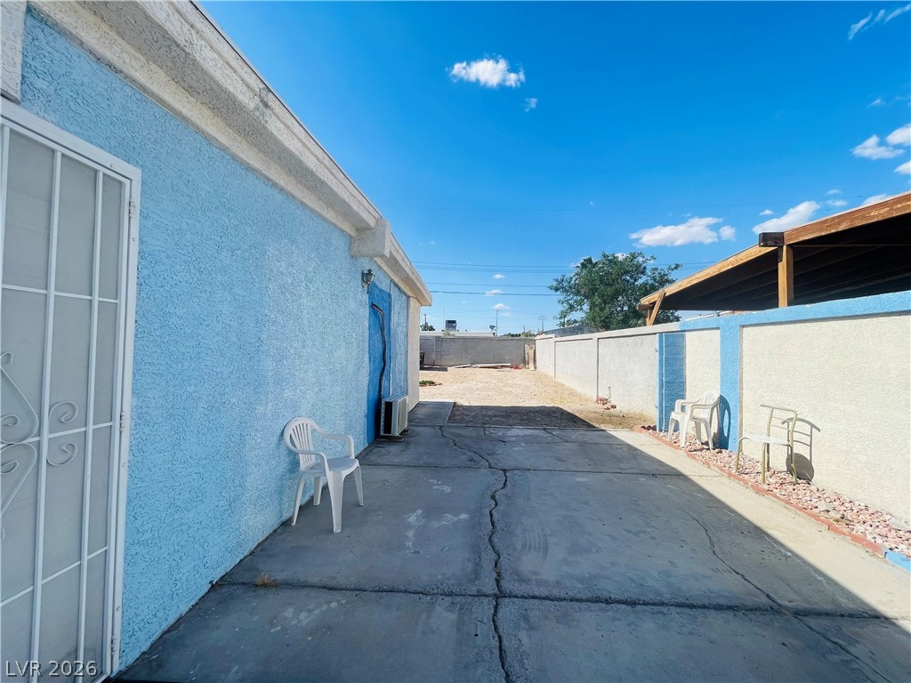 3708 Waikiki Avenue Las Vegas NV 89104